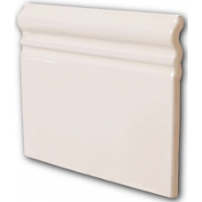 21017 Skirting Cream Brillo 15*15